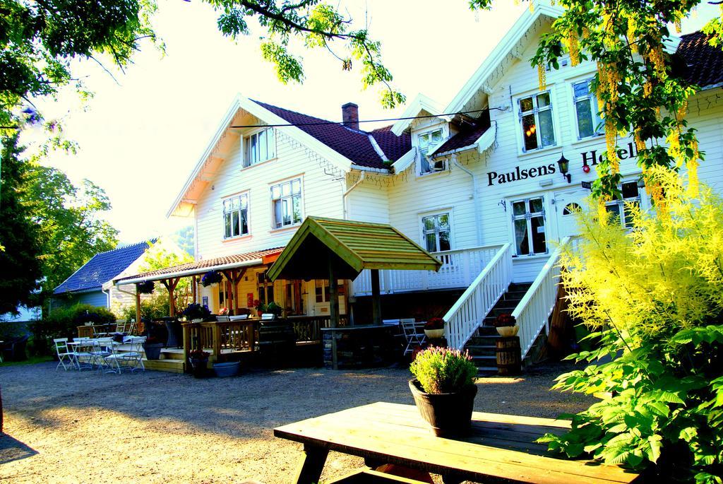 Paulsens Hotel Лингдал Екстериор снимка