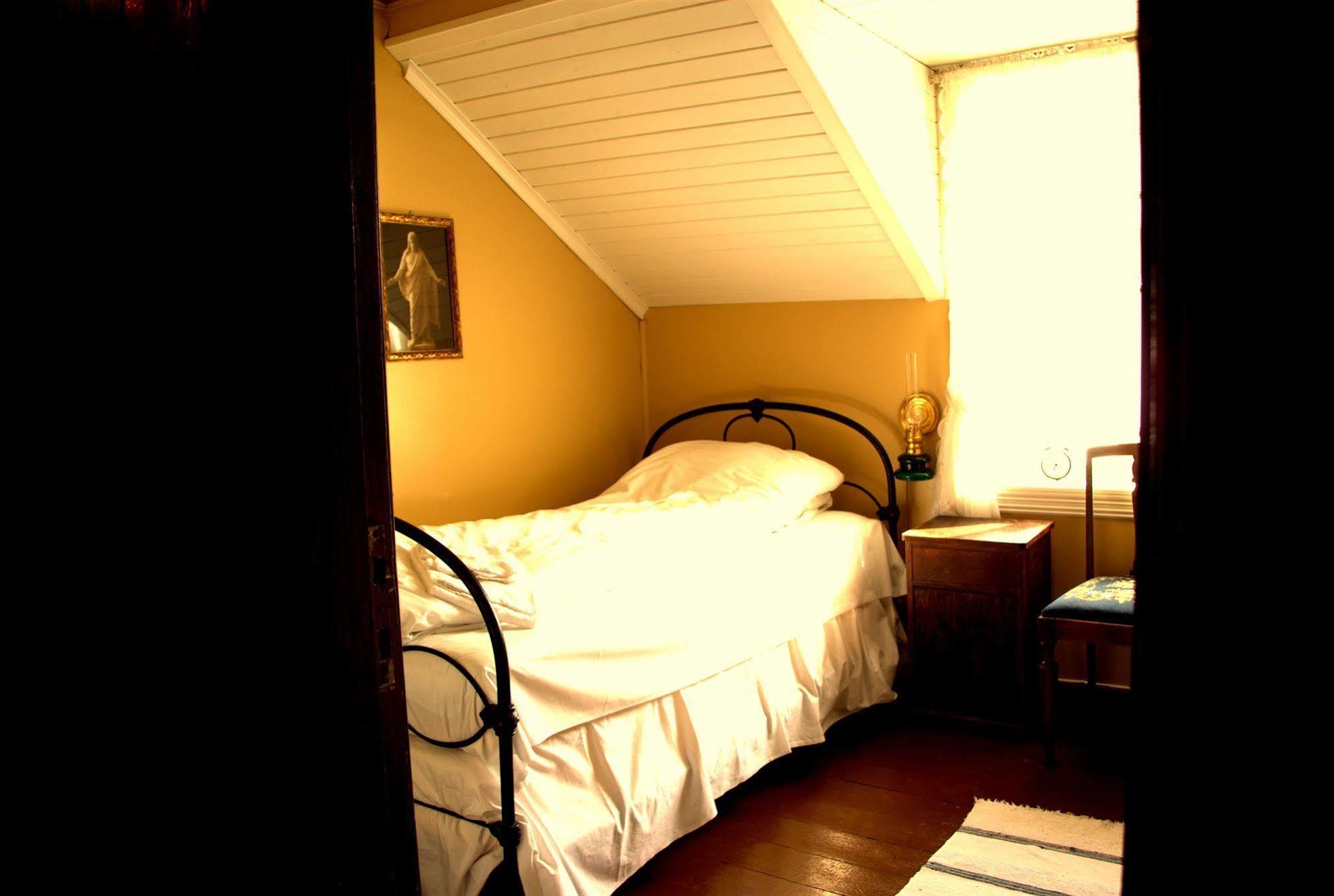 Paulsens Hotel Лингдал Екстериор снимка